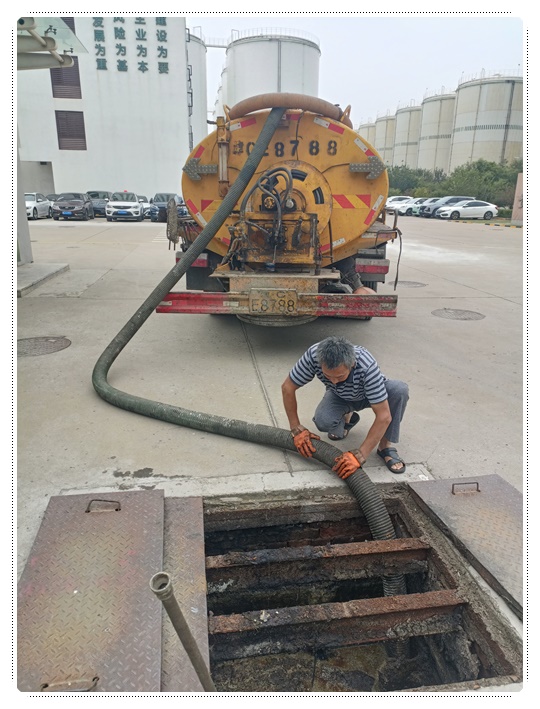 广南隔油池清掏